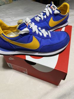 Nike Waffle Trainer Size 4Y