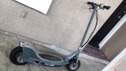 Razor E300 Electric Scooter