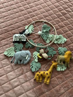 Baby Crib Safari Mobile 