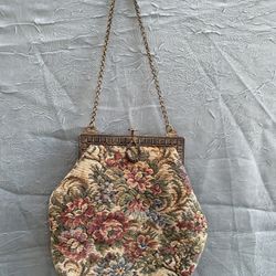 Vintage Hand Bag 1940’s $30 at 👉Desoto
