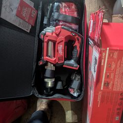 Milkaukee Grease gun