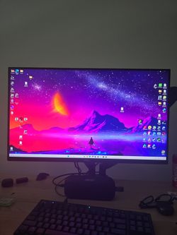 Dell G2724D 27" QHD 165Hz Gaming Monitor – Like New | Amazing Colors & Smooth Gameplay