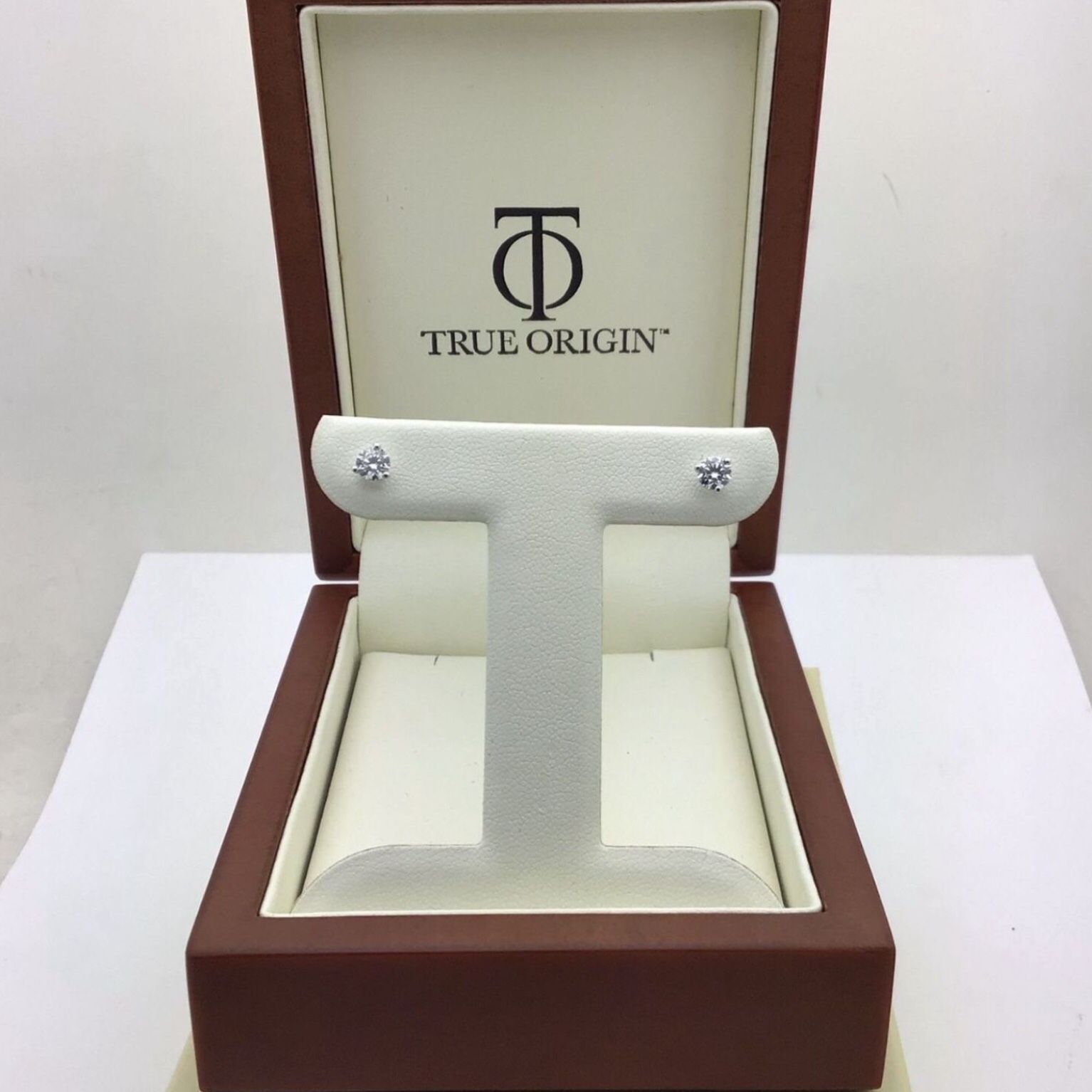 14k White Gold 1/2 Carat Lab Created Diamond Stud Earrings 💳 💵 Cash And Card Accepted
