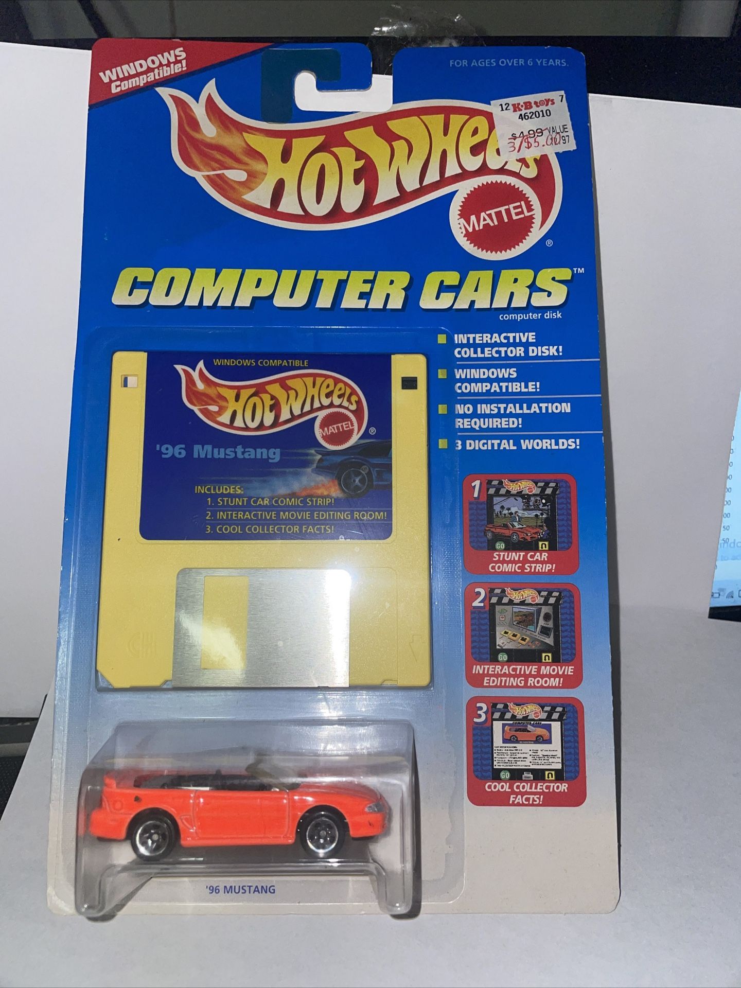 1995 HOT WHEELS COMPUTER CARS '96 MUSTANG CONVERT, ORANGE new on card