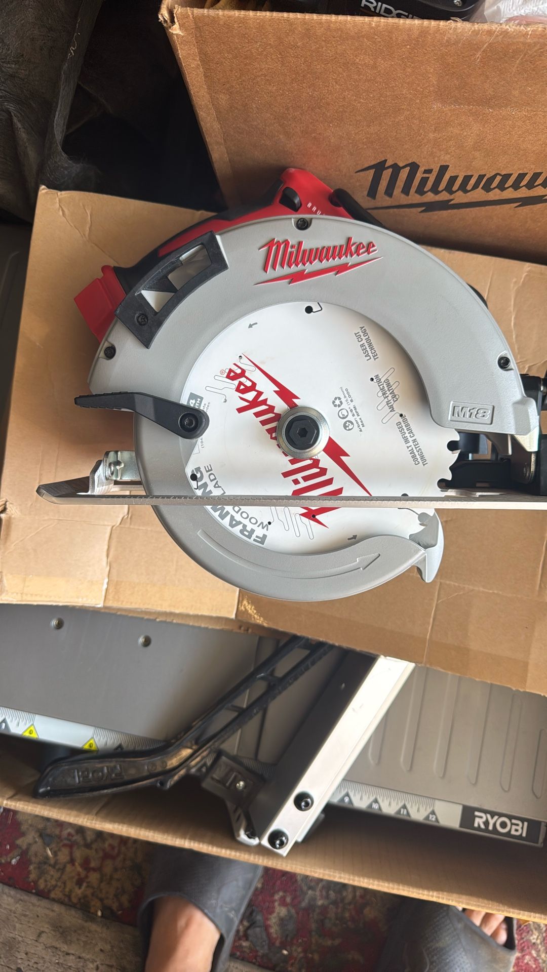 Milwaukee M18 7 1/4 Circular Saw
