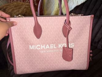Michael Kors purse