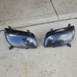Headlights toyota 4runner 06 to 09 smoke cover.