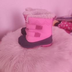 Cat & Jack Toddler Snow Boots