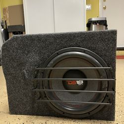 Amplifier/ Crossover/ 12” Subwoofer DS-18 With Custom Enclosure Box