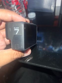Go Pro black 7