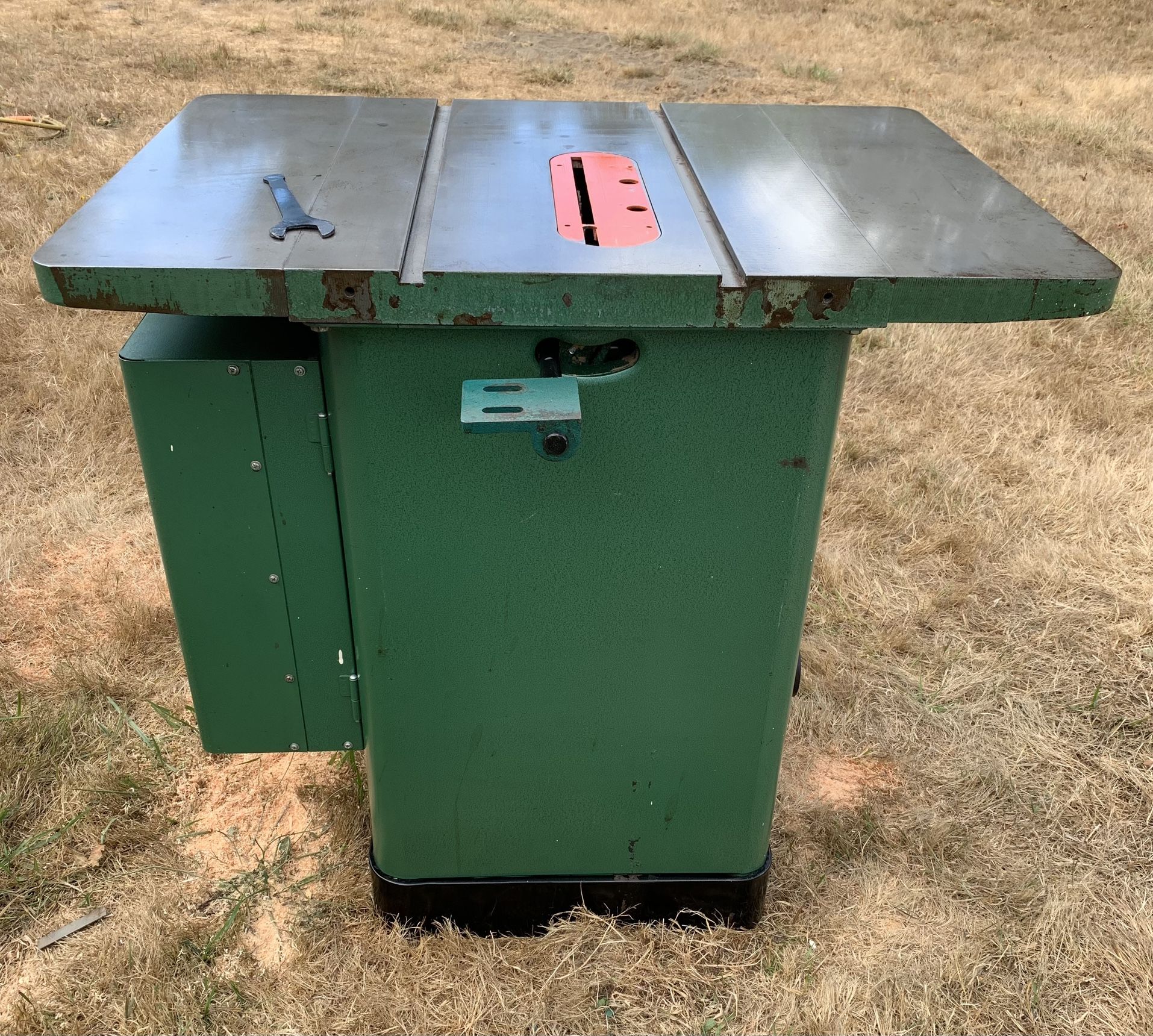 Grizzly 1023 Z Series Table Saw for Sale in Tenino, WA OfferUp