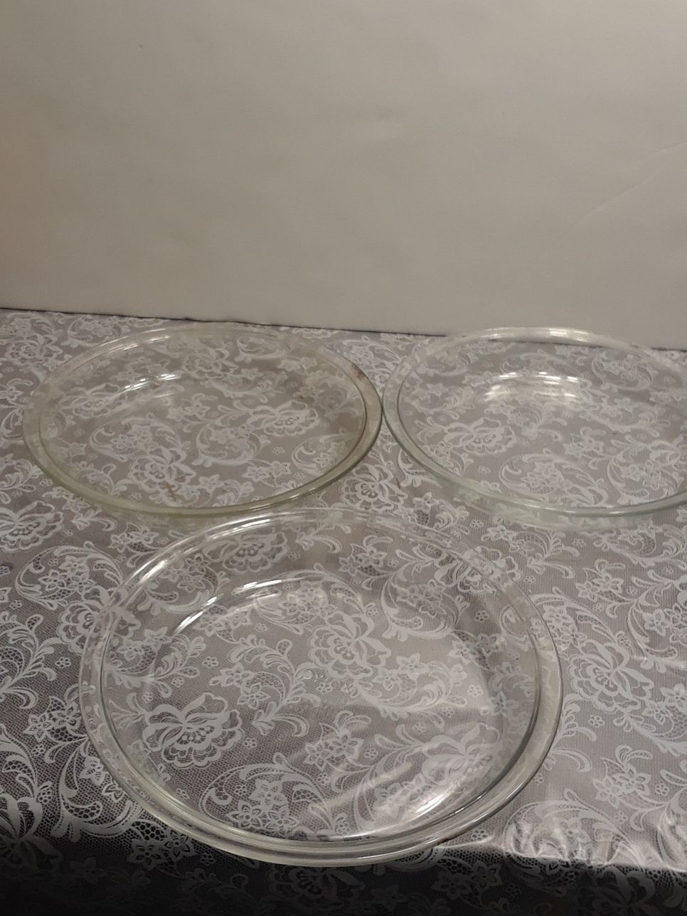 Three pyrex glass dishes
