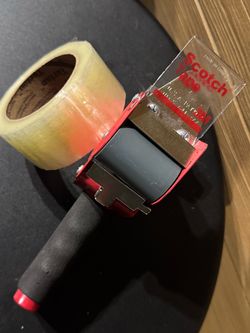 Professional packaging, tape dispenser by Scott plus roll of tape