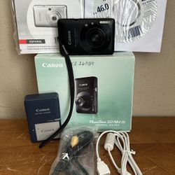 Canon PowerShot ELPH SD780 IS 12.1MP HD 3x Optical Zoom Compact Digital Camera
