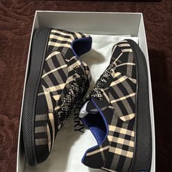 Burberry Sneakers 