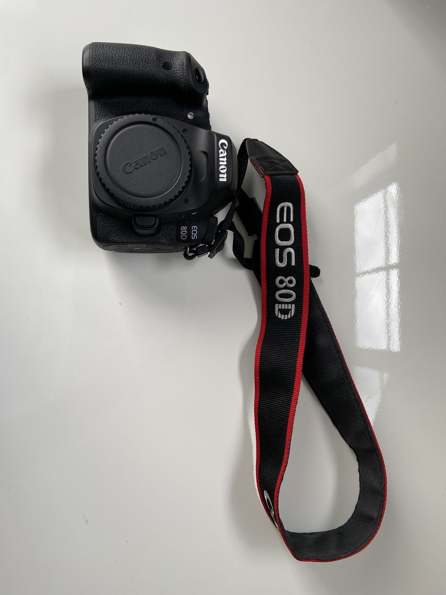 Canon 80D Body Only