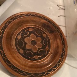 Decorative wood plate