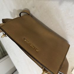 Michael Kors Accessories 