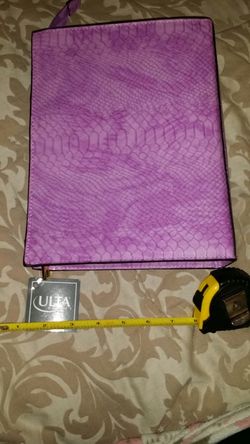 NEW Large Ulta Cosmetics Makeup Bag Easter Clutch Lavender Purple Faux Snakeskin - $8 - PARMA