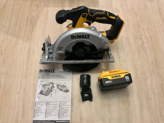 Brand New 20V MAX Cordless Brushless 6-1/2 in. Sidewinder Style Circular Saw including 5ah battery and 2 saw blades.
