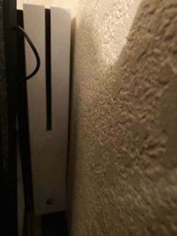 Xbox one s used little dirty