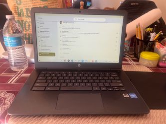 Hp chrome laptop 14” used in good condition nothing wrong with it