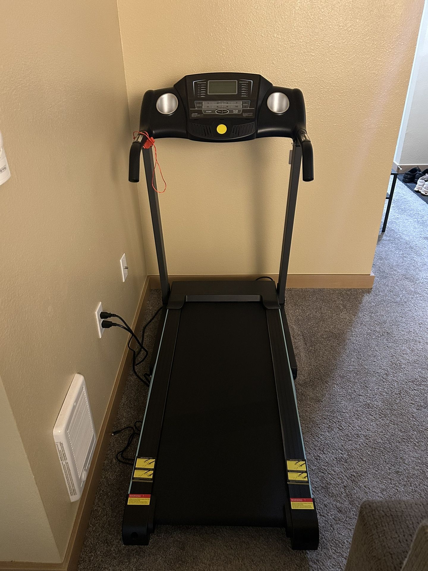 MaxKare 2.5 HP Folding Treadmill