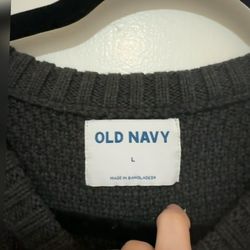 Men’s old navy knit sweater