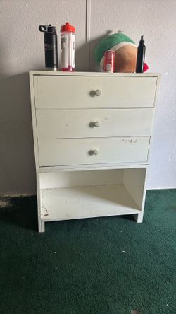 Dresser