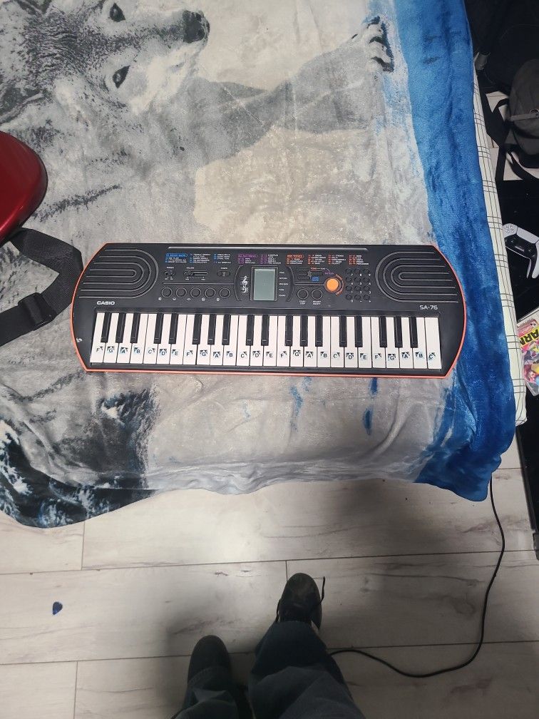 Keyboard Piano