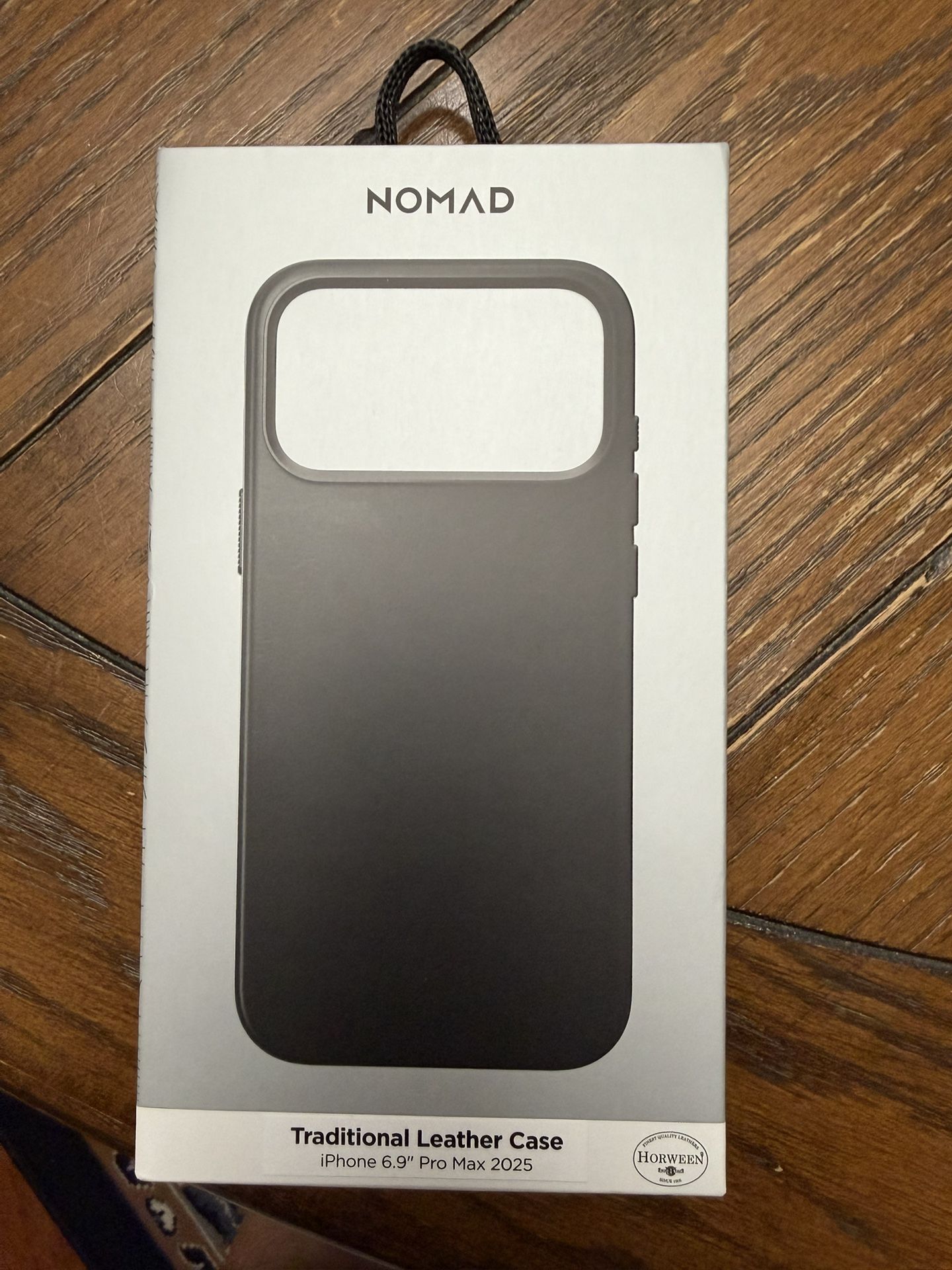 iPhone 17 Pro Max Nomad Traditional Leather Case - Horween