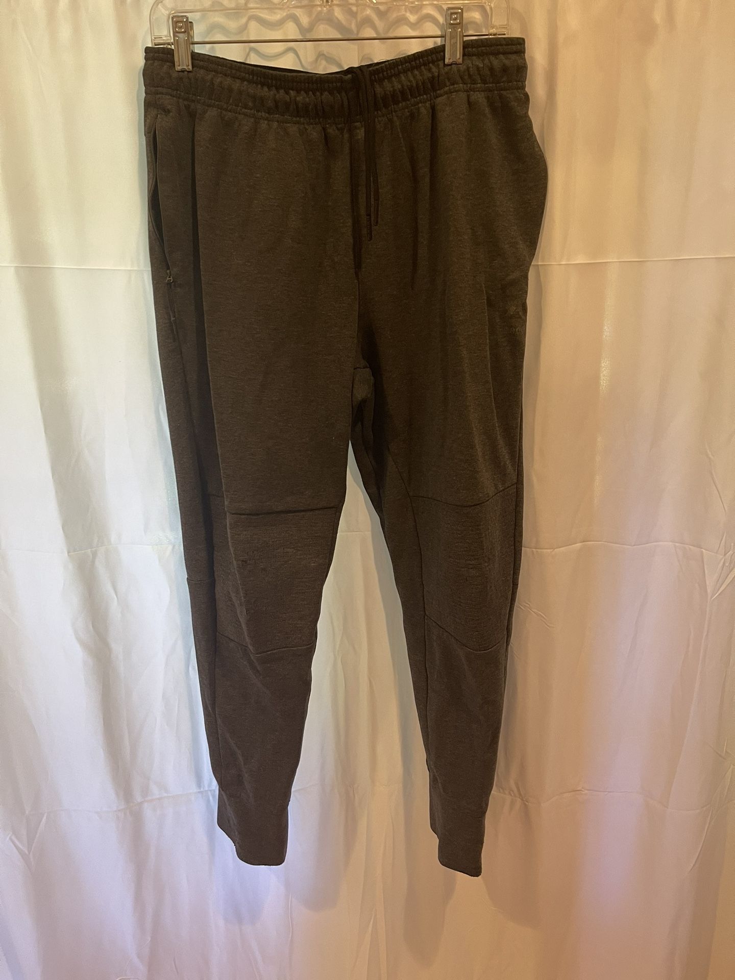 Reebok Men’s Gray Workout Drawstring Patterned Knee Panels Joggers Sz M
