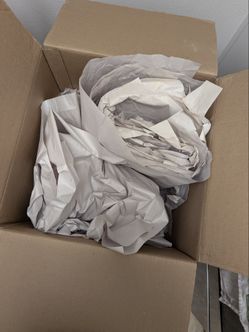 Free moving packing paper