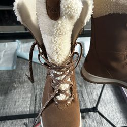 Ugg Woman Boots 