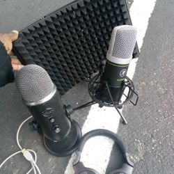 Studio Microphones And Headphones 