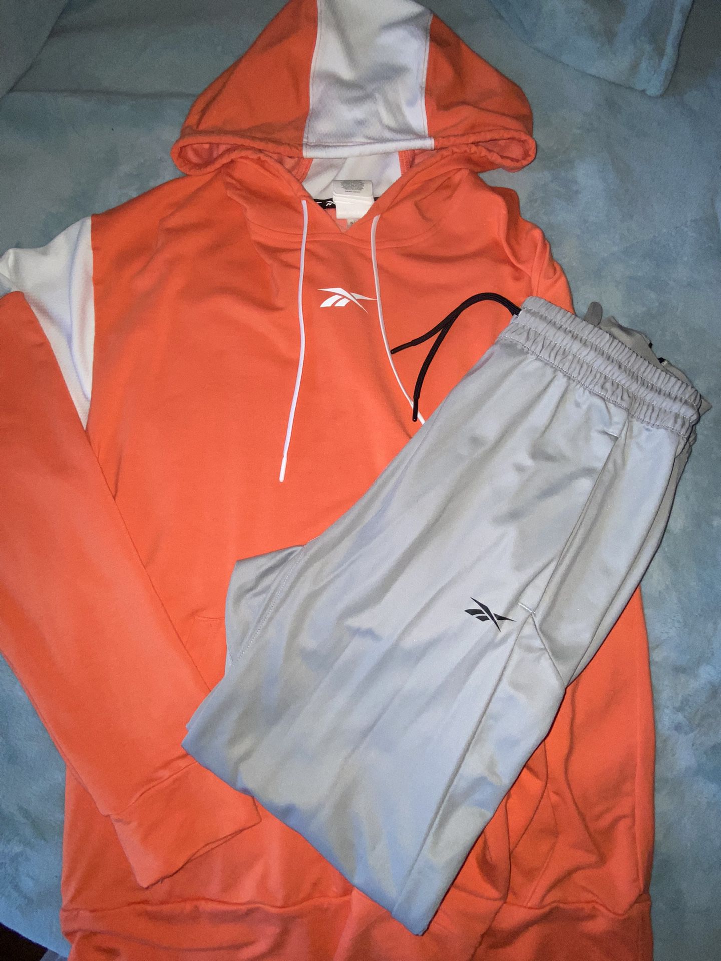 Reebok Outfit 