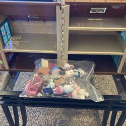 Doll House Comes With. Traler And Truck  And Bag Of Accessories 
