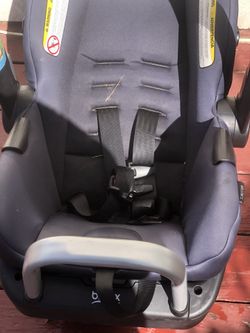 Brutax Willow® S Infant Car Seat with Alpine® Base