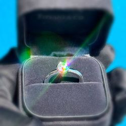 $11,500 Tiffany Co VS1 E color 0.83ct Platinum Round Diamond Solitaire Engagement Ring Bezel setting