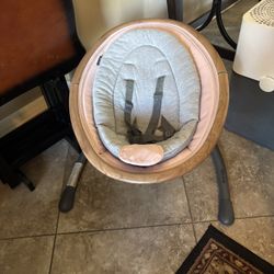 Maxi Cosi Cassie Baby Swing 