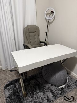 Desk
