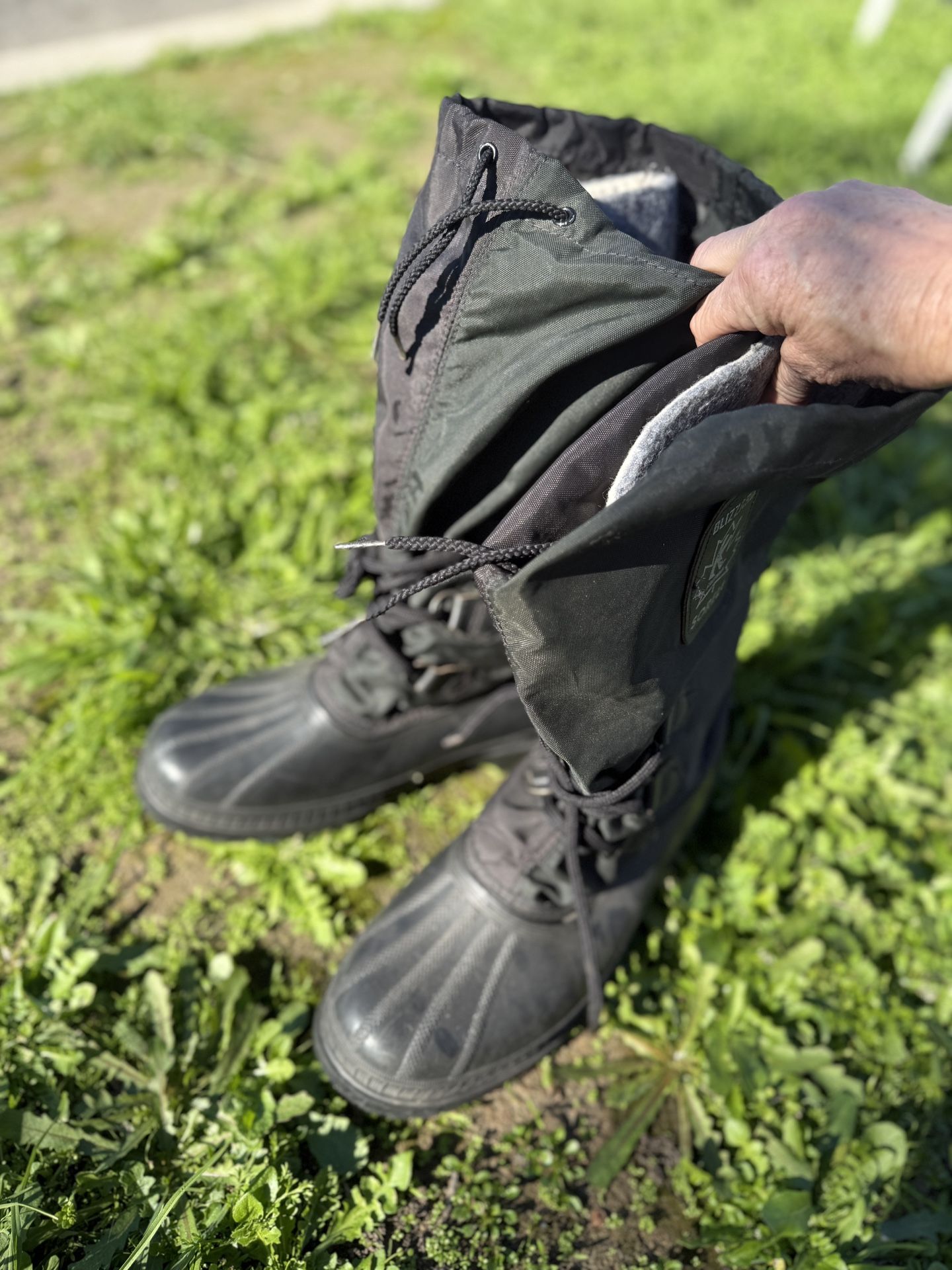 Black Sorel Winter Snow Boots - Mens 10