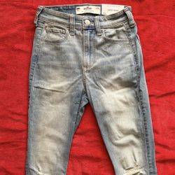 Hollister Jeans 