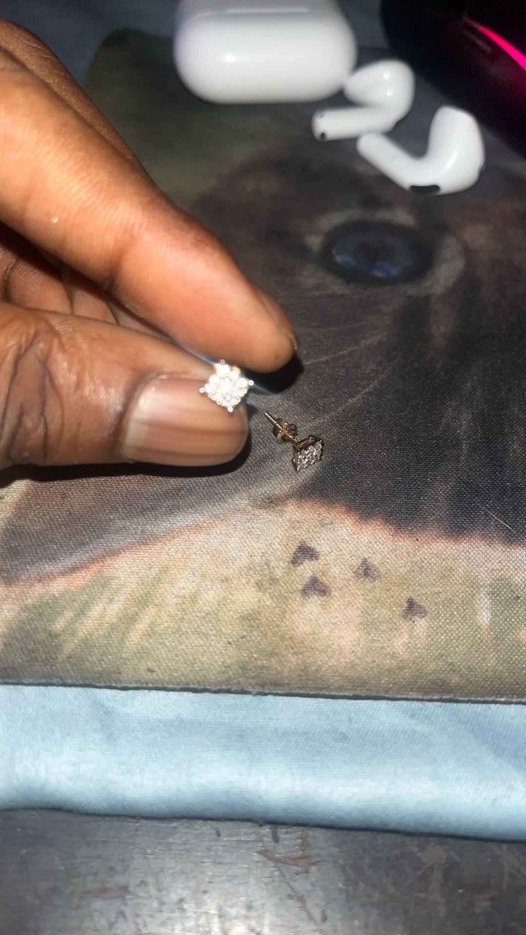 1/4 Ctw Gold Cluster Diamond Earrings
