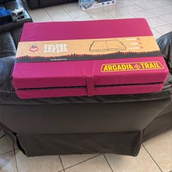 Folded Travel Dog Bed -Arcadia Trail 