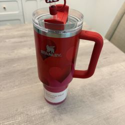 Target x Stanley 40 oz Tumbler Rouge Heart Gradient with straw topper