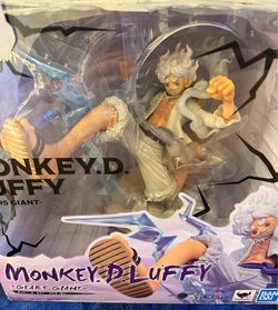 Figuartszero Monkey D Luffy Gear 5 Giant