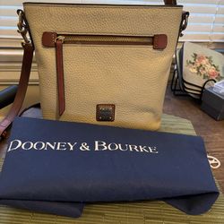 Dooney and Bourke Bone Handbag