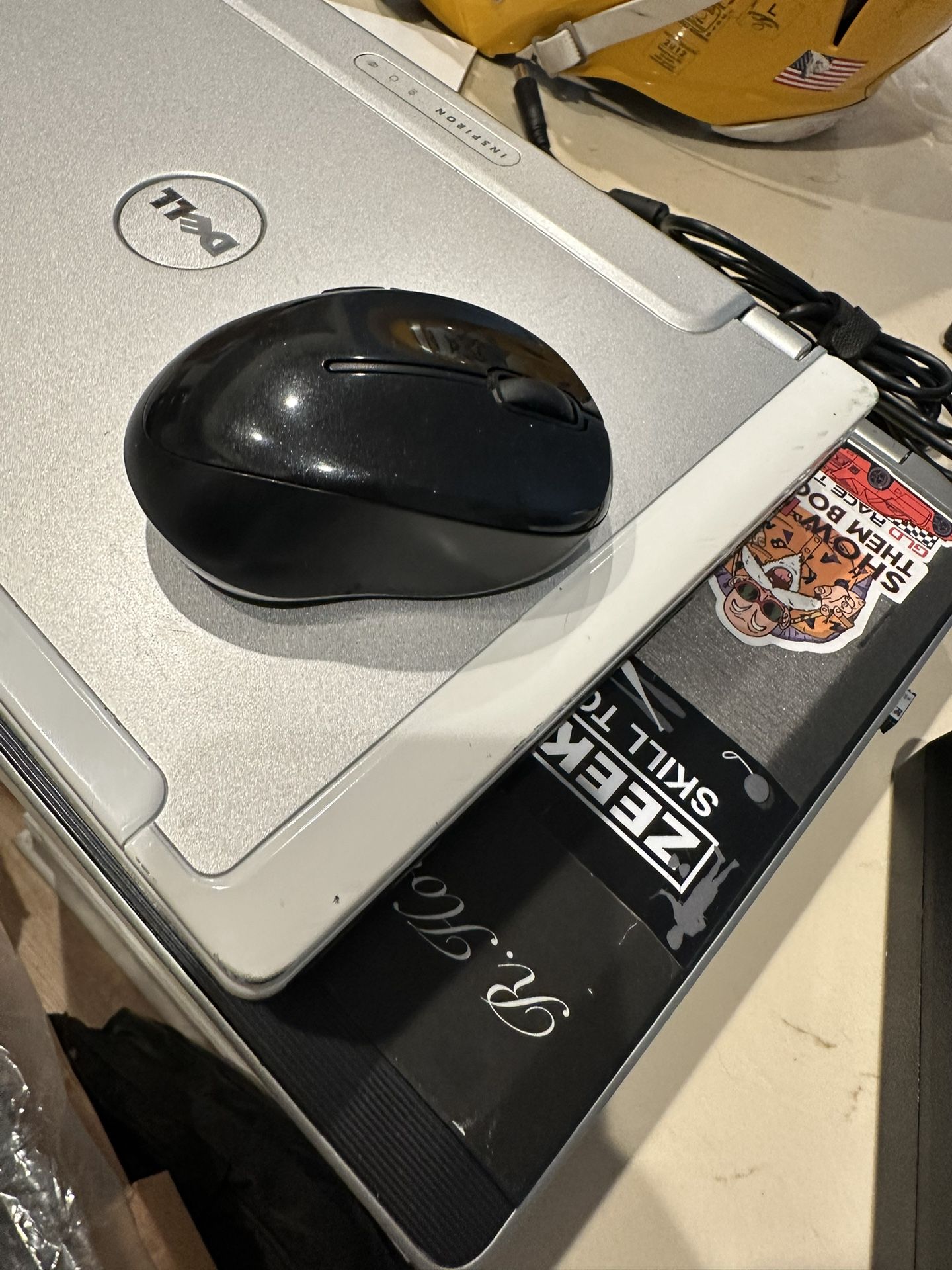 2 Laptops DELL (Inspirion 700m+E6520)