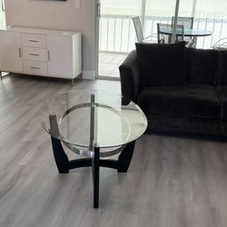 Oval Glass Cocktail Table 